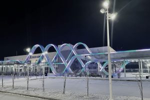 Южные ворота на север: обновленная площадь аэропорта в Ноябрьске